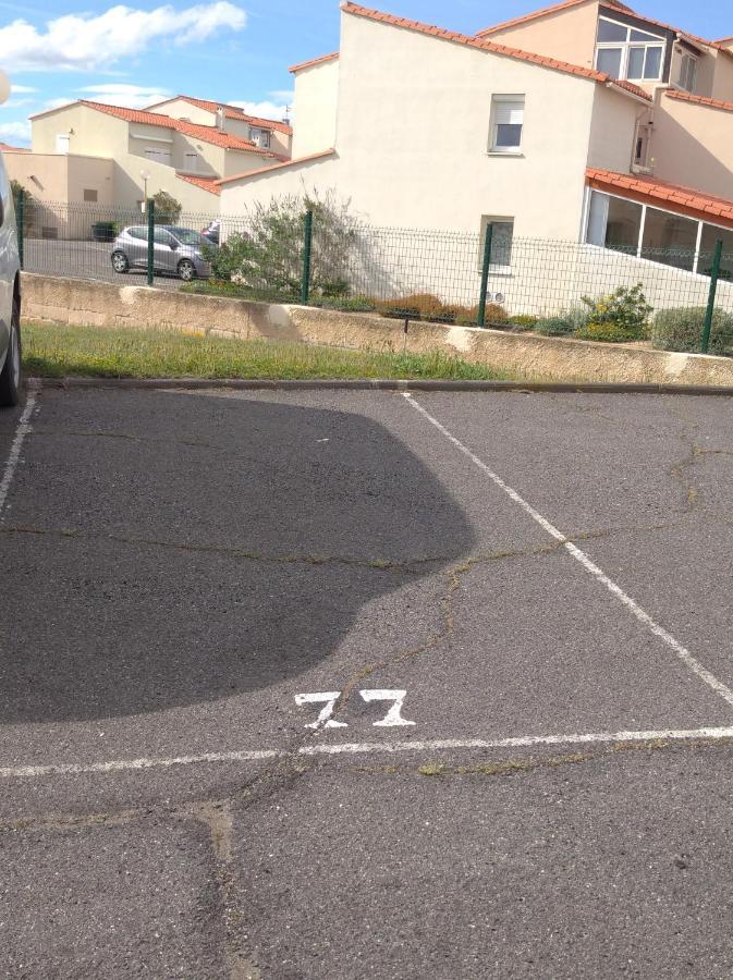 Residence Le Neptuna 50 Metres Plage Reservation Du Samedi Au Samedi En Haute Saison Agde Bagian luar foto
